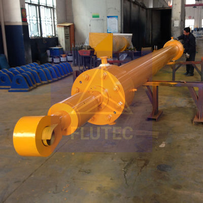 Cylindro hidráulico fabricado por alfaiates para porta de barragem certificado SGS